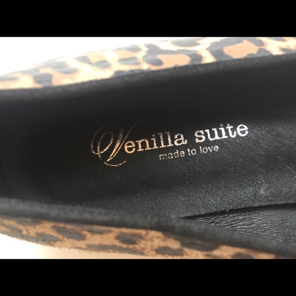 Vanilla Suite Leopard Studded Flats - Picture 4 of 5